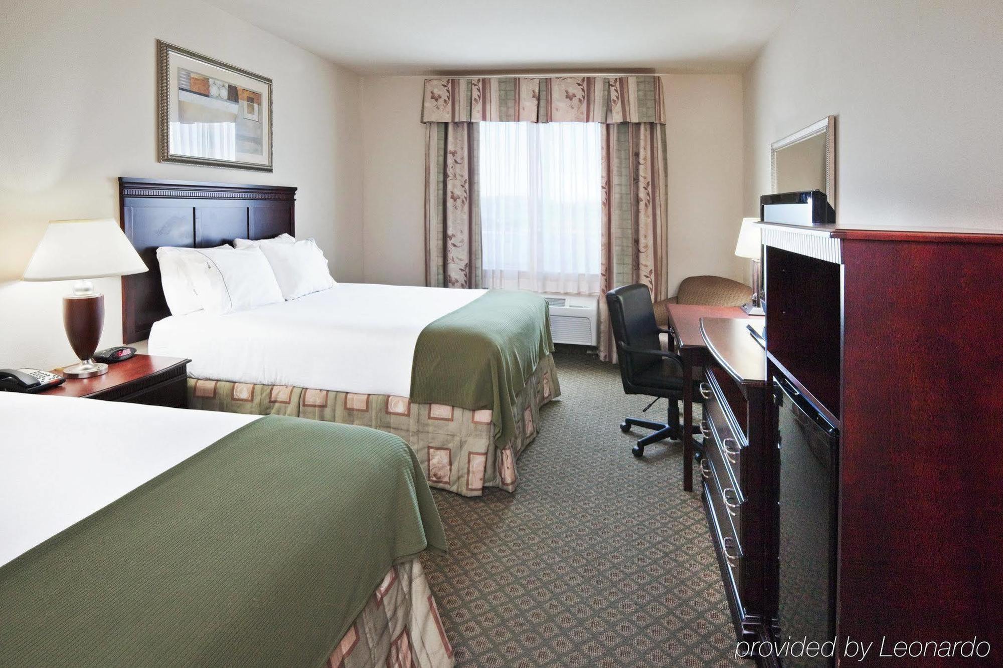 Holiday Inn Express Hotel And Suites Corsicana I-45 By Ihg Szoba fotó