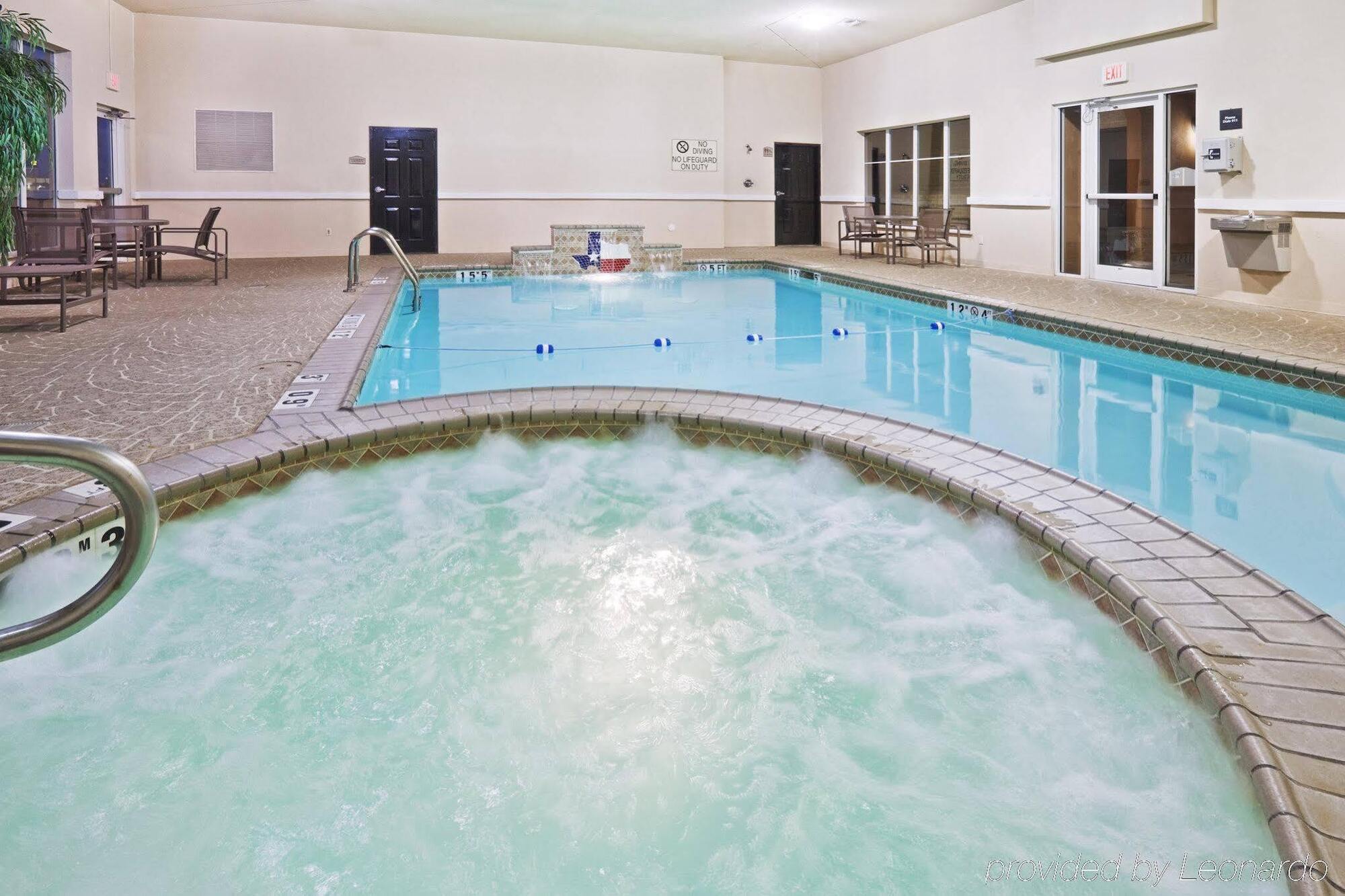 Holiday Inn Express Hotel And Suites Corsicana I-45 By Ihg Kültér fotó